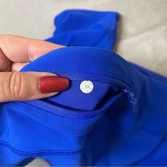Lululemon Tight Stuff Crop Leggings Reflective with Side Pockets Cerulean Blue - Picture 12 of 12